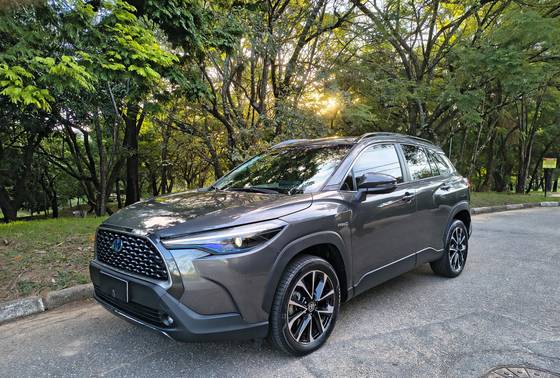 TOYOTA COROLLA CROSS 1.8 VVT-I HYBRID FLEX XRX CVT